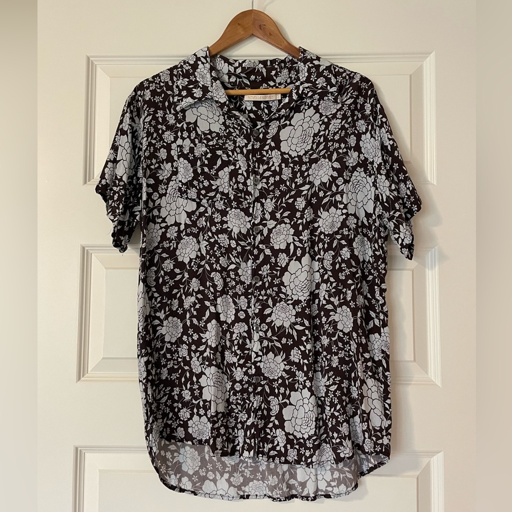 Novella Royale Floral Button Down Shirt